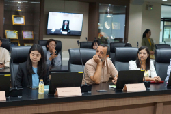 20240909115234.jpg - การประชุมเชิงปฏิบัติการแลกเปลี่ยนและเผยแพร่หลักสูตรระดับภูมิภาคด้านเกษตรนิเวศเพื่ออาหารกลางวันที่ปลอดภัยสำหรับโรงเรียน | https://facagri.cmru.ac.th/web