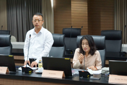 20240909122908.jpg - การประชุมเชิงปฏิบัติการแลกเปลี่ยนและเผยแพร่หลักสูตรระดับภูมิภาคด้านเกษตรนิเวศเพื่ออาหารกลางวันที่ปลอดภัยสำหรับโรงเรียน | https://facagri.cmru.ac.th/web