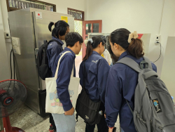 20240924110244(20).jpg - ศึกษาดูงานแปลงรวบรวมพันธุ์พืชอาหารสัตว์ | https://facagri.cmru.ac.th/web