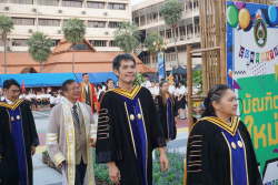20241014102526.jpg - งานบัณฑิตานุสรณ์ บัณฑิตมหาวิทยาลัยราชภัฏเชียงใหม่ ประจำปีการศึกษา 2567 รุ่น 45 | https://facagri.cmru.ac.th/web