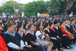 20241014102541.jpg - งานบัณฑิตานุสรณ์ บัณฑิตมหาวิทยาลัยราชภัฏเชียงใหม่ ประจำปีการศึกษา 2567 รุ่น 45 | https://facagri.cmru.ac.th/web