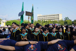 20241014102622.jpg - งานบัณฑิตานุสรณ์ บัณฑิตมหาวิทยาลัยราชภัฏเชียงใหม่ ประจำปีการศึกษา 2567 รุ่น 45 | https://facagri.cmru.ac.th/web