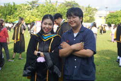 20241015082648.jpg - งานบัณฑิตานุสรณ์ บัณฑิตมหาวิทยาลัยราชภัฏเชียงใหม่ ประจำปีการศึกษา 2567 รุ่น 45 | https://facagri.cmru.ac.th/web