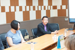 20241206135938(1).jpg - ผู้เชี่ยวชาญจากต่างประเทศเข้าพบผู้บริหารมหาวิทยาลัยราชภัฏเชียงใหม่ | https://facagri.cmru.ac.th/web