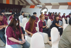 20241206140523.jpg - บรรยายและแลกเปลี่ยนงานวิจัยและให้คำแนะนำการทำงานวิจัยให้กับนักวิจัยและนักศึกษา | https://facagri.cmru.ac.th/web