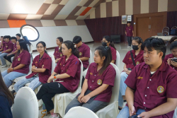 20241206140526.jpg - บรรยายและแลกเปลี่ยนงานวิจัยและให้คำแนะนำการทำงานวิจัยให้กับนักวิจัยและนักศึกษา | https://facagri.cmru.ac.th/web