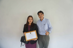 20241206141820.jpg - ผศ.อภิรดา พรปัณณวิชญ์ รับมอบสัมฤทธิบัตรดำรงตำแหน่งทางวิชาการ  | https://facagri.cmru.ac.th/web