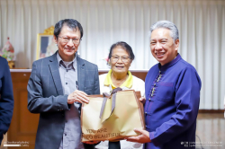 20241220175756.jpg - การประชุมรับรองแปลงมาตรฐานเกษตรอินทรีย์ SDGsPGS จังหวัดเชียงใหม่ ครั้งที่ 6 | https://facagri.cmru.ac.th/web