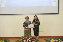 20250116133807(1).jpg - ขอแสดงความยินดีกับคณาจารย์ ได้รับรางวัลเชิดชูเกียรติ ครูดีเด่น  | https://facagri.cmru.ac.th/web