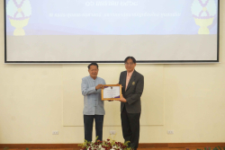 20250116133808(1).jpg - ขอแสดงความยินดีกับคณาจารย์ ได้รับรางวัลเชิดชูเกียรติ ครูดีเด่น  | https://facagri.cmru.ac.th/web