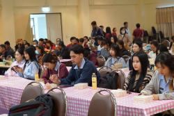 20250122113001.jpg - อบรมเชิงปฏิบัติการสร้างการเรียนรู้แบบสหวิชาชีพ (Inter-Professional Education) ผ่านมุมมองและประสบการณ์การป้องกันโรคพิษสุนัขบ้าของวิชาชีพอื่นๆ | https://facagri.cmru.ac.th/web