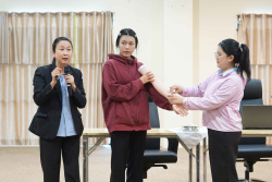 20250122113147.jpg - อบรมเชิงปฏิบัติการสร้างการเรียนรู้แบบสหวิชาชีพ (Inter-Professional Education) ผ่านมุมมองและประสบการณ์การป้องกันโรคพิษสุนัขบ้าของวิชาชีพอื่นๆ | https://facagri.cmru.ac.th/web