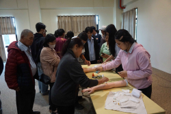 20250122123726.jpg - อบรมเชิงปฏิบัติการสร้างการเรียนรู้แบบสหวิชาชีพ (Inter-Professional Education) ผ่านมุมมองและประสบการณ์การป้องกันโรคพิษสุนัขบ้าของวิชาชีพอื่นๆ | https://facagri.cmru.ac.th/web
