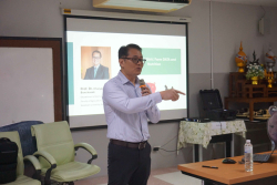 20250206201400.jpg - อบรมเชิงปฏิบัติการโครงการหลักโภชนศาสตร์และการประกอบสูตรอาหารสัตว์เพื่อลดต้นทุนค่าอาหารสัตว์  | https://facagri.cmru.ac.th/web