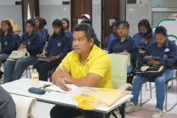 20250206201402.jpg - อบรมเชิงปฏิบัติการโครงการหลักโภชนศาสตร์และการประกอบสูตรอาหารสัตว์เพื่อลดต้นทุนค่าอาหารสัตว์  | https://facagri.cmru.ac.th/web