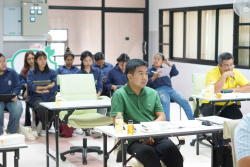 20250206201405(1).jpg - อบรมเชิงปฏิบัติการโครงการหลักโภชนศาสตร์และการประกอบสูตรอาหารสัตว์เพื่อลดต้นทุนค่าอาหารสัตว์  | https://facagri.cmru.ac.th/web