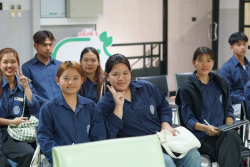 20250206201408(1).jpg - อบรมเชิงปฏิบัติการโครงการหลักโภชนศาสตร์และการประกอบสูตรอาหารสัตว์เพื่อลดต้นทุนค่าอาหารสัตว์  | https://facagri.cmru.ac.th/web