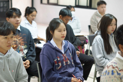 20250214104315(1).jpg - กิจกรรมอบรมเตรียมความพร้อมสู่การเป็นครูมืออาชีพในศตวรรษที่ 21 ตามสมรรถนะและมาตรฐานวิชาชีพครู | https://facagri.cmru.ac.th/web