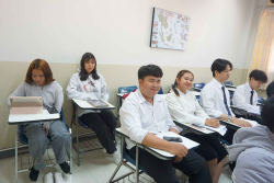 20250214141607.jpg - การนำเสนอวิชาปัญหาพิเศษ หลักสูตร วท.บ.สาขาวิชาสัตวศาสตร์ | https://facagri.cmru.ac.th/web