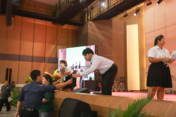 20250303154440.jpg - พิธีปิด การแข่งขันประกวดร้องเพลงลูกทุ่งรอบชิงชนะเลิศ มอบรางวัล และงานเลี้ยง | https://facagri.cmru.ac.th/web