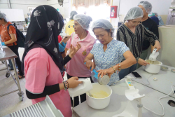 20250311144107.jpg - อบรมเชิงปฏิบัติการนวัตกรรมอาหารจากโปรตีนพืชเพื่อความยั่งยืน | https://facagri.cmru.ac.th/web