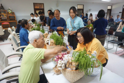 20250409143321.jpg - ป๋าเวณีปี๋ใหม่เมือง | https://facagri.cmru.ac.th/web