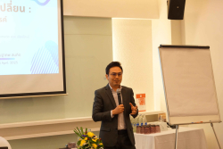20250423103257.jpg - อบรมหัวขัอ “สื่อสารเป็น ชีวิตเปลี่ยน : เทคนิคการสื่อสารอย่างสร้างสรรค์ในการทำงานเป็นทีม” | https://facagri.cmru.ac.th/web