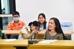 20250424185617.jpg - กิจกรรมแลกเปลี่ยนเรียนรู้คณะเกษตรศาสตร์และทรัพยากรธรรมชาติ มหาวิทยาลัยเทคโนโลยีราชมงคลตะวันออก | https://facagri.cmru.ac.th/web