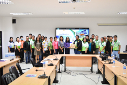 20250424185627.jpg - กิจกรรมแลกเปลี่ยนเรียนรู้คณะเกษตรศาสตร์และทรัพยากรธรรมชาติ มหาวิทยาลัยเทคโนโลยีราชมงคลตะวันออก | https://facagri.cmru.ac.th/web