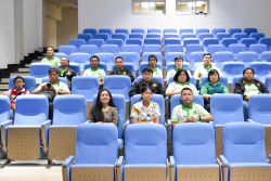 20250424185633.jpg - กิจกรรมแลกเปลี่ยนเรียนรู้คณะเกษตรศาสตร์และทรัพยากรธรรมชาติ มหาวิทยาลัยเทคโนโลยีราชมงคลตะวันออก | https://facagri.cmru.ac.th/web