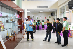 20250424185708.jpg - กิจกรรมแลกเปลี่ยนเรียนรู้คณะเกษตรศาสตร์และทรัพยากรธรรมชาติ มหาวิทยาลัยเทคโนโลยีราชมงคลตะวันออก | https://facagri.cmru.ac.th/web