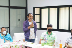20250605135816.jpg - ประชุมคณาจารย์และบุคลากร ประจำปีการศึกษา 2568 | https://facagri.cmru.ac.th/web