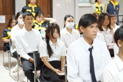 20250611150958.jpg - โครงการพัฒนาคุณธรรม และจริยธรรมนักศึกษาใหม่ ประจำปีการศึกษา 2568 | https://facagri.cmru.ac.th/web