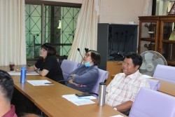 20210813093450.jpg - การนำเสนอสัมมนาของนักศึกษาชั้นปีที่ 4 หลักสูตรวิทยาศาสตรบัณฑิต สาขาวิชาสัตวศาสตร์ | https://facagri.cmru.ac.th/web