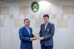 20210814033956.jpg - รับโล่เกียรติยศ จากผลการประเมินคุณภาพการศึกษา ปีการศึกษา 2562 ในระดับยอดเยี่ยม | https://facagri.cmru.ac.th/web