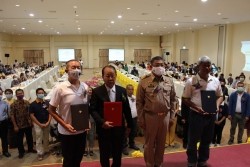 20210816025750(1).jpg - โครงการพัฒนาหัวขบวนเกษตรอินทรีย์แบบมีส่วนร่วม SDGsPGS จังหวัดเชียงใหม่ สู่การพัฒนาเศรษฐกิจฐานรากอย่างยั่งยืน | https://facagri.cmru.ac.th/web