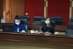 20210809072316.jpg - การประชุมแลกเปลี่ยนเรียนรู้ร่วมกันผู้ทรงคุณวุฒิกับคณะกรรมการ โครงการ OGOP ปีที่ 2 | https://facagri.cmru.ac.th/web