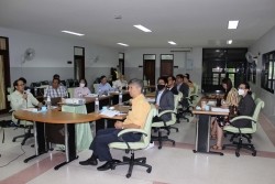 20210816074753.jpg - การประชุมเพื่อวิพากษ์หลักสูตร นวัตกรรมการจัดการวิสาหกิจการเกษตรและอาหาร | https://facagri.cmru.ac.th/web