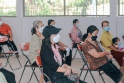 20211029021435.jpg - การอบรมแปรรูปผลิตภัณฑ์ทางการเกษตร กล้วยฉาบเนย และขนมกล้วย | https://facagri.cmru.ac.th/web