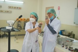 20211108092528.jpg - อบรมผลิตภัณฑ์ Chili Paste และ Chili Pickle โครงการ OGOP Model 2 | https://facagri.cmru.ac.th/web