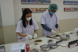 20211108092529.jpg - อบรมผลิตภัณฑ์ Chili Paste และ Chili Pickle โครงการ OGOP Model 2 | https://facagri.cmru.ac.th/web