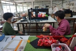 20211202040730.jpg - อบรมผลิตภัณฑ์ Drawstring bag โครงการ OGOP Model 2 | https://facagri.cmru.ac.th/web