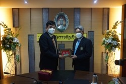 20211207083636.jpg - พิธีลงนามบันทึกข้อตกลงความร่วมมือการพัฒนาด้านวิชาการและวิจัยระหว่างวิทยาลัยเกษตรกับเทคโนโลยีลำพูน | https://facagri.cmru.ac.th/web