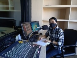 20211215043304.jpg - อัดเสียงรายการวิทยุ “ราชภัฏสัมพันธ์” ชวนติดตามคณะเทคโนโลยีการเกษตรแนะนำบริการห้องปฏิบัติการ | https://facagri.cmru.ac.th/web