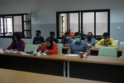 20211220074616.jpg - ประชุมการจัดทำแผนการจัดการความรู้ (KM) ประจำปีการศึกษา 2564/ปีงบประมาณ 2565 สายสนับสนุน | https://facagri.cmru.ac.th/web
