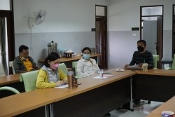 20211220074624.jpg - ประชุมการจัดทำแผนการจัดการความรู้ (KM) ประจำปีการศึกษา 2564/ปีงบประมาณ 2565 สายสนับสนุน | https://facagri.cmru.ac.th/web