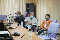 20211222081418.jpg - การประชุมให้คำปรึกษาด้านเกษตรอินทรีย์และการสร้างสิ่งแวดล้อมที่ดีให้กับชุมชนอย่างยั่งยืน เพื่อสร้างอาชีพ พัฒนาผลผลิตและผลิตภัณฑ์ให้กับชุมชน ให้กับบริษัทอิมแพ็คเมืองทองธานี | https://facagri.cmru.ac.th/web