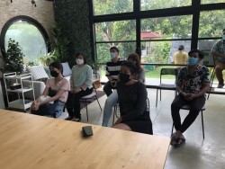 20220316074043.jpg - ศึกษาดูงานวิสาหกิจชุมชนสันมหาพนสมุนไพรอินทรีย์ | https://facagri.cmru.ac.th/web