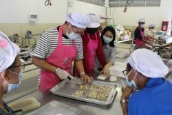 20220318093014.jpg - ประชุมดำเนินการศูนย์เรียนรู้ชุมชน เมือง Shirang ประเทศภูฏาน | https://facagri.cmru.ac.th/web
