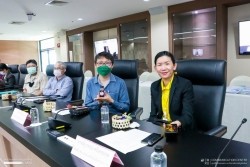20220629071644.jpg - ประเมินผลการดำเนินงานสถาบันผลิตและพัฒนาครู โครงการครูรัก(ษ์)ถิ่น รุ่นที่ 1 และ รุ่นที่ 2  | https://facagri.cmru.ac.th/web